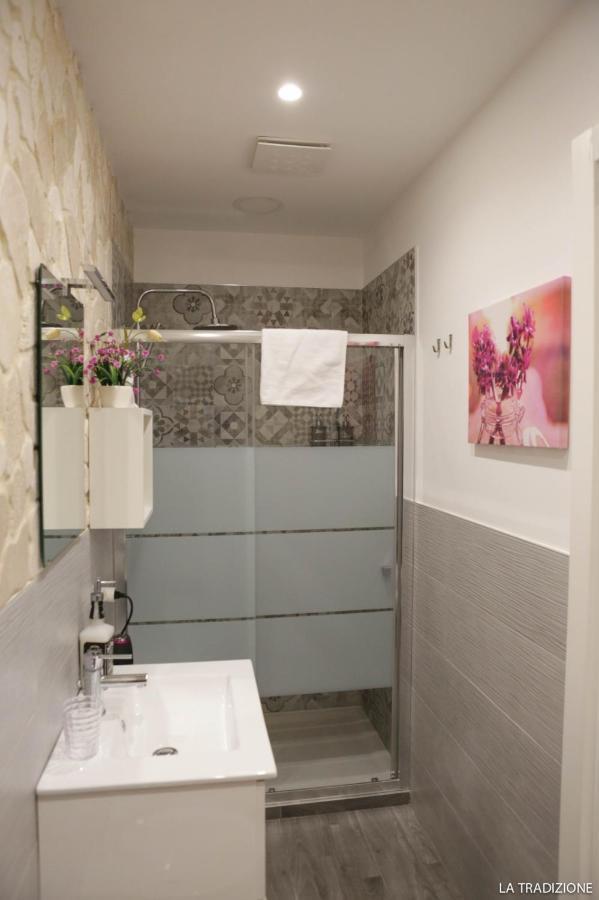 Bed and Breakfast La Tradizione Барі Екстер'єр фото